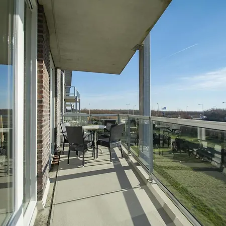 Apartment Beachside At Foot Of Dunes