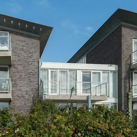 Beachside At Foot Of Dunes Apartment *